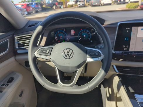 New 2026 Volkswagen Atlas SEL image 22