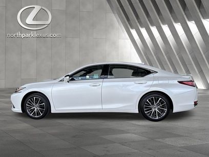 Certified 2025 Lexus ES 300h w/ Premium Package
