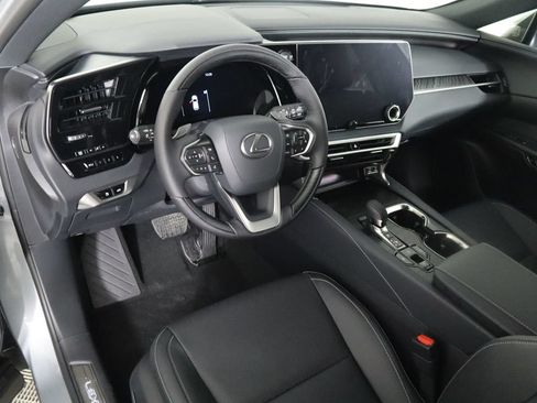 Used 2025 Lexus RX 350 FWD image 10