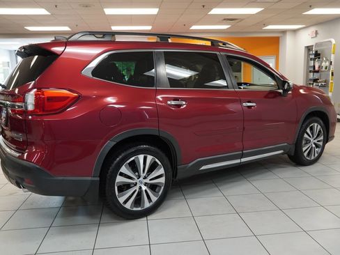 Used 2019 Subaru Ascent Touring AWD/4WD image 14
