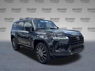 Used 2026 Lexus GX 550 w/ Accessory Package (2T) AWD/4WD video 2