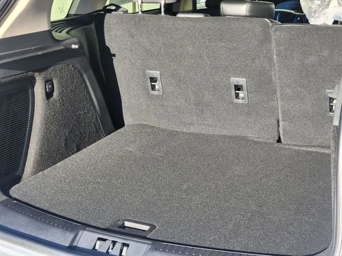 New 2025 Lincoln Corsair Grand Touring image 17