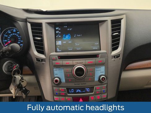 Used 2014 Subaru Outback 2.5i Limited image 28