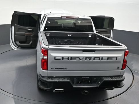 Used 2019 Chevrolet Silverado 1500 LT Trail Boss AWD/4WD image 35