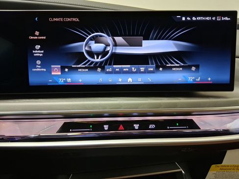 New 2026 BMW 740i w/ Premium Package image 23