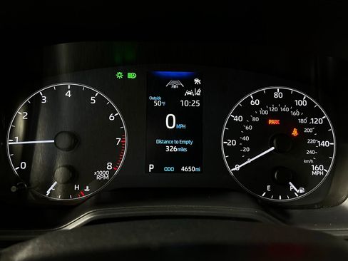 Certified 2025 Toyota Corolla SE image 15