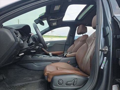 Used 2017 Audi A4 2.0T Premium Plus w/ Premium Plus Package image 7