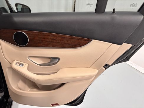 Certified 2022 Mercedes-Benz GLC 300 4MATIC image 26