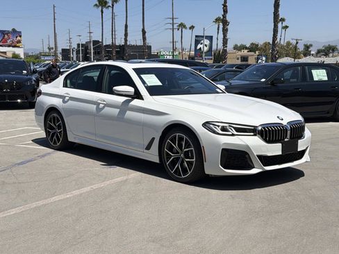 Used 2023 BMW 530i w/ M Sport Package RWD image 1