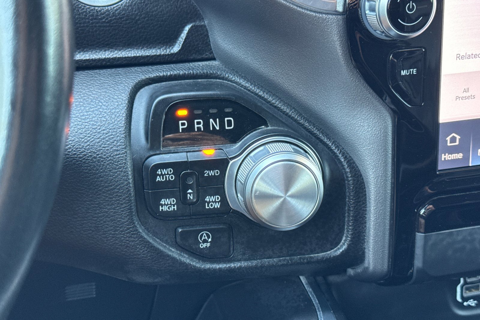 Used 2023 RAM 1500 Laramie AWD/4WD image 21
