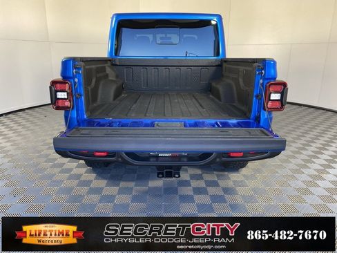 Used 2020 Jeep Gladiator Rubicon image 33