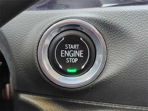 Used 2022 Buick Encore GX Select w/ Sport Touring Package image 27