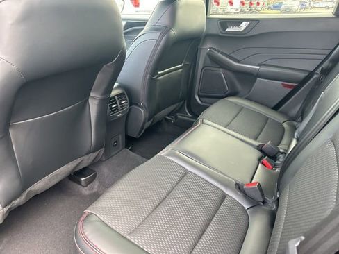 New 2026 Ford Escape ST-Line w/ Tech Pack #1 AWD/4WD image 12