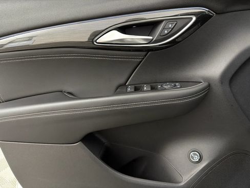 Used 2021 Buick Envision Preferred FWD image 22