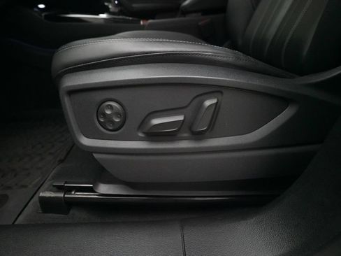 Used 2023 Audi Q5 2.0T Premium AWD/4WD image 32
