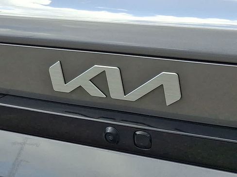 Used 2025 Kia K4 FWD image 30