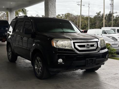 Used 2010 Honda Pilot EX-L image 10