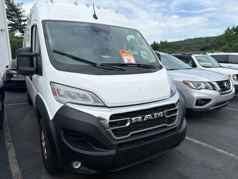 Used 2026 RAM ProMaster 3500 w/ Quick Order Package 22G SLT FWD image 1