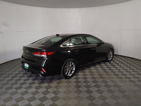 Used 2018 Hyundai Sonata Limited FWD image 9