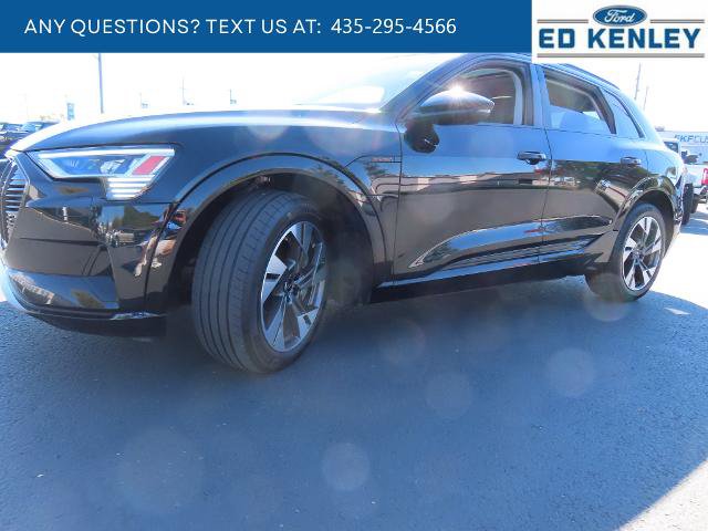 Used 2022 Audi e-tron Premium AWD/4WD image 1