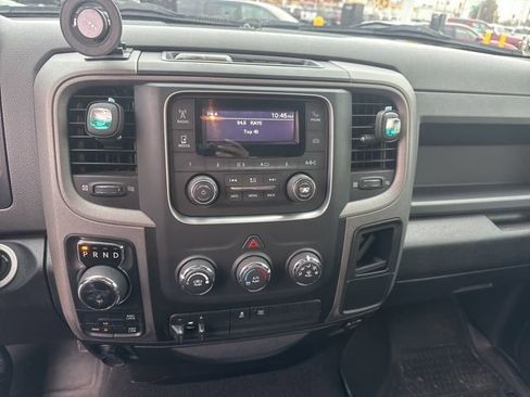 Used 2017 RAM 1500 Express w/ Express Value Package image 12