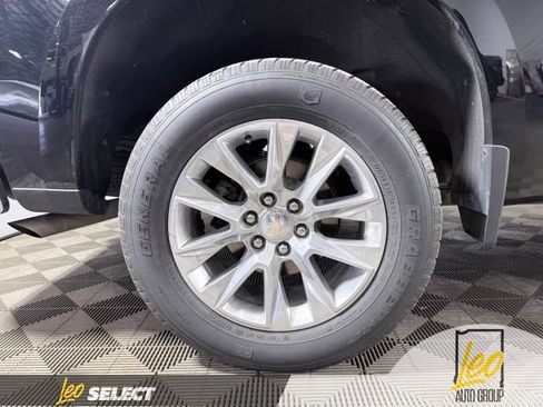 Used 2022 Chevrolet Silverado 1500 LTZ w/ LTZ Premium Package AWD/4WD image 20