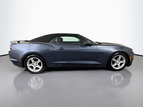 Used 2020 Chevrolet Camaro LT RWD image 11