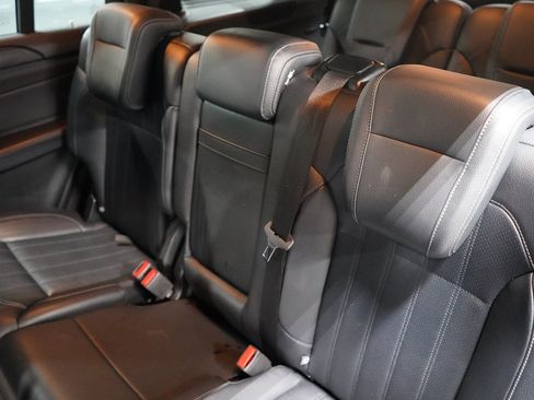 Used 2019 Mercedes-Benz GLS 450 4MATIC image 16