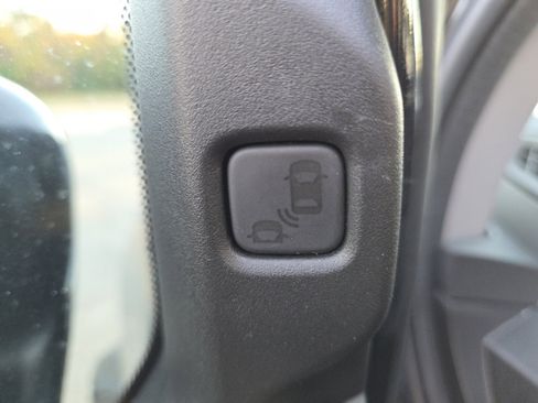 Certified 2024 Honda Odyssey EX-L image 11