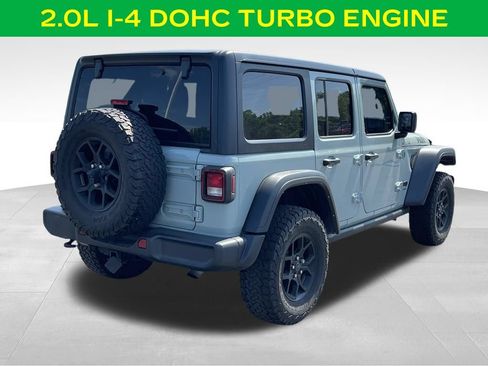 Used 2024 Jeep Wrangler Unlimited Sport AWD/4WD image 9
