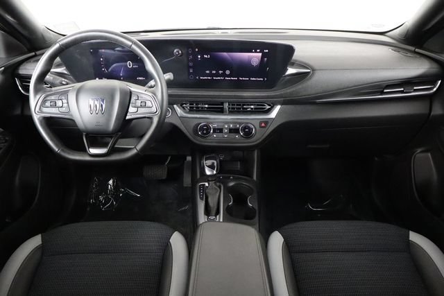 Used 2024 Buick Envista Preferred w/ Convenience I Package FWD image 17