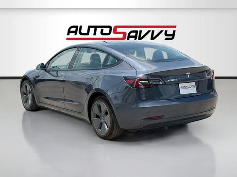 Used 2023 Tesla Model 3 Standard Range RWD image 5