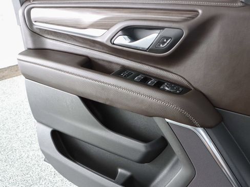 Used 2024 GMC Yukon XL Denali w/ Max Trailering Package image 26