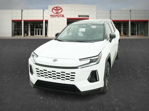 New 2026 Toyota RAV4 XSE AWD/4WD image 2