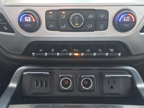 Used 2015 GMC Sierra 3500 Denali w/ Duramax Plus Package AWD/4WD image 39