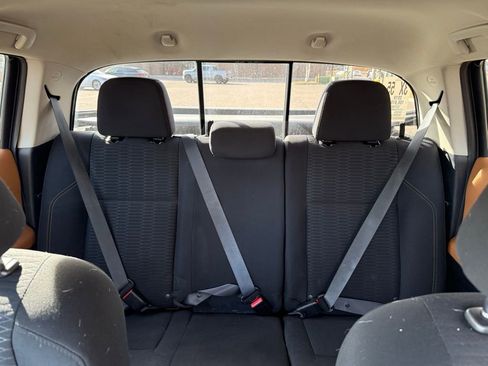 Used 2019 Toyota Tacoma SR5 image 24