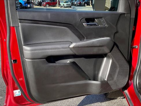 Used 2023 Chevrolet Colorado LT w/ LT Convenience Package image 22