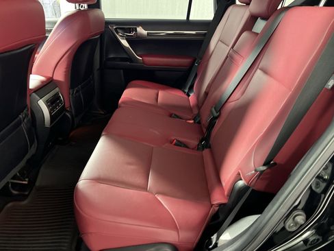Used 2023 Lexus GX 460 Premium w/ Premium Package AWD/4WD image 26