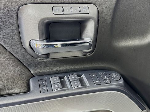 Used 2017 Chevrolet Silverado 1500 LTZ Z71 w/ Redline Edition image 20