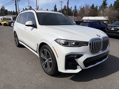 Used 2021 BMW X7 xDrive40i w/ M Sport Package image 7