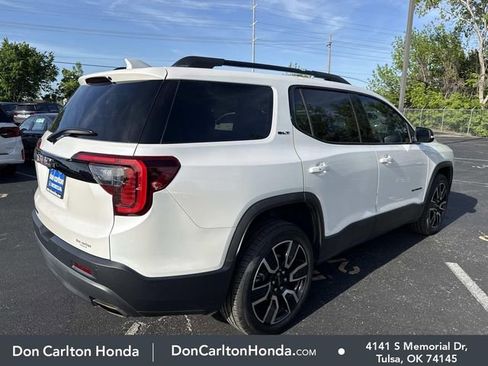 Used 2021 GMC Acadia SLT w/ Elevation Edition FWD image 4