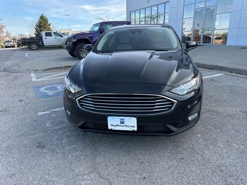 Used 2019 Ford Fusion SE w/ Equipment Group 151A image 10