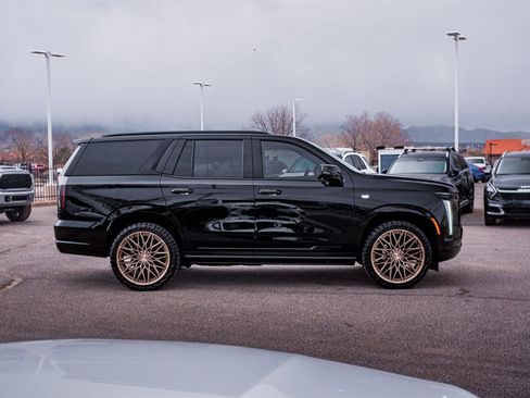 Used 2026 Cadillac Escalade Platinum Sport w/ LPO, Floor Liner Package image 8