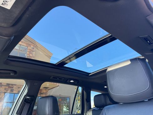 Used 2021 Cadillac XT6 Sport image 27