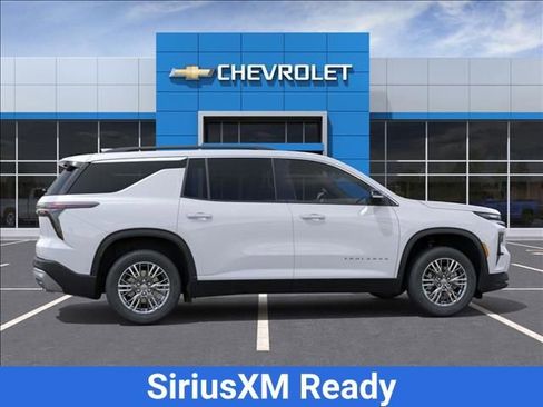 New 2026 Chevrolet Traverse LT w/ Driver Confidence Package image 5