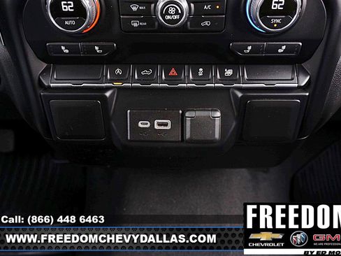 Used 2021 Chevrolet Silverado 1500 LT image 19