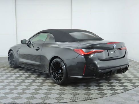 Used 2022 BMW M4 xDrive Competition w/ Executive Package image 15