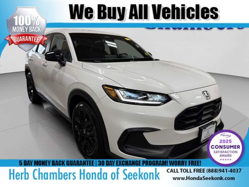 Used 2024 Honda HR-V Sport image 1