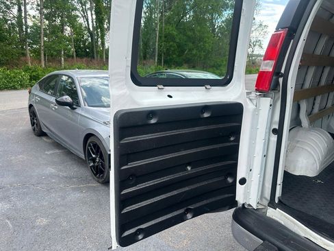Used 2024 Chevrolet Express 2500 w/ Driver Convenience Package RWD image 8
