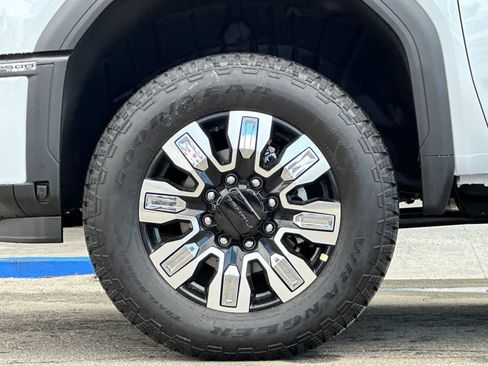 New 2026 GMC Sierra 2500 Denali w/ Technology Package image 32